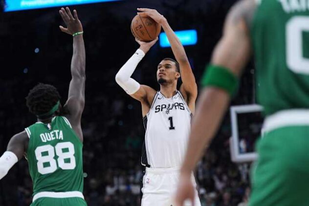 Wembanyama powers Spurs through physical victory over Celtics, 125-116