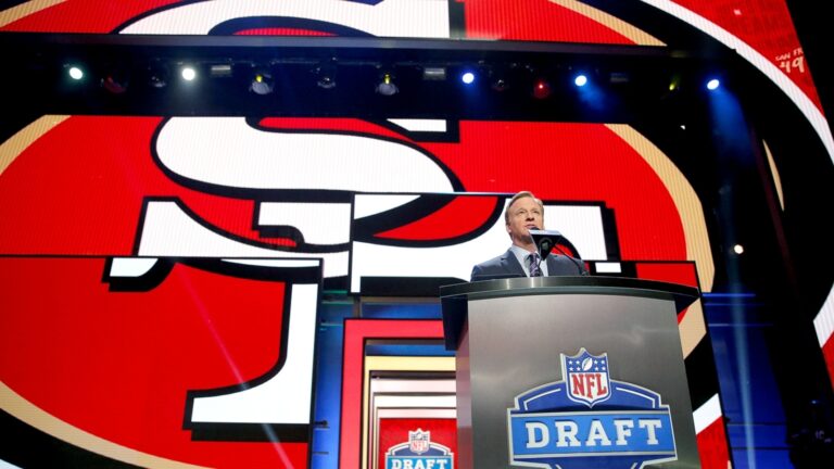 49ers mock draft roundup: Would Cashius Howell in Round 1 frustrate fans?