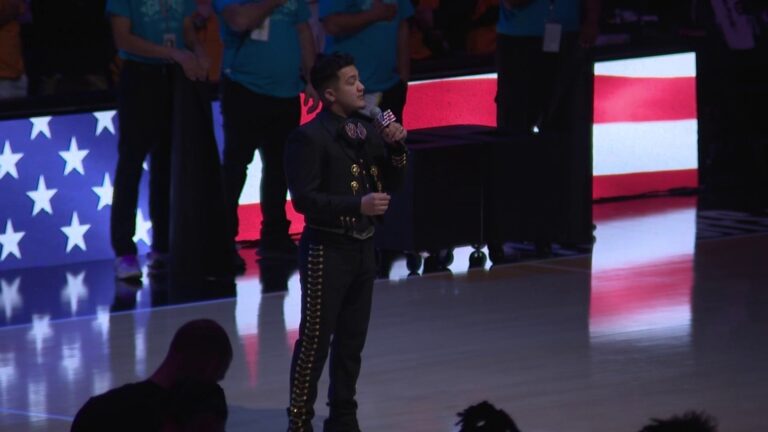A full-circle moment: Mariachi singer Sebastian De La Cruz goes back to where it all began