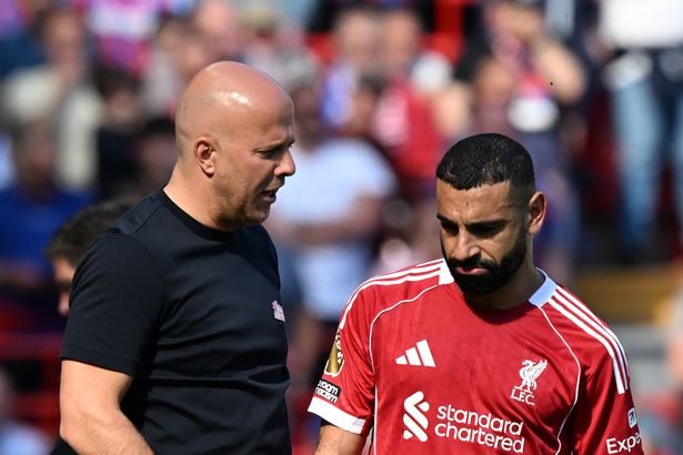 Arne Slot faces Mohamed Salah dilemma as Liverpool could recall 3 players vs Man Utd