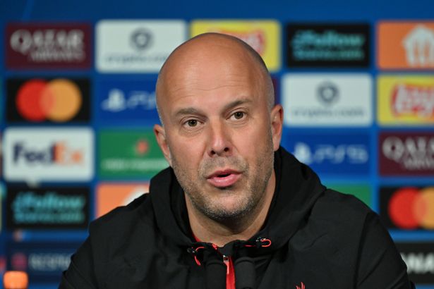 Every word Arne Slot said on worrying Virgil van Dijk claim, Alexander Isak status, and PSG