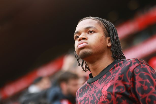 Ex-Liverpool stars in agreement over whether Arne Slot will start Rio Ngumoha vs PSG