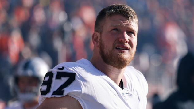 Former Cardinals, Raiders, Giants DL Josh Mauro dies at 35