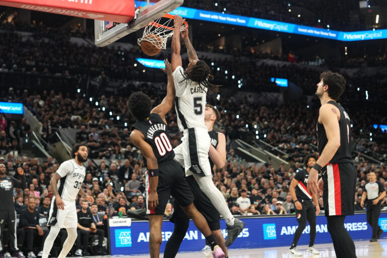Highlights: Spurs suffer Game 2 heartbreaker despite five double-figure scorers