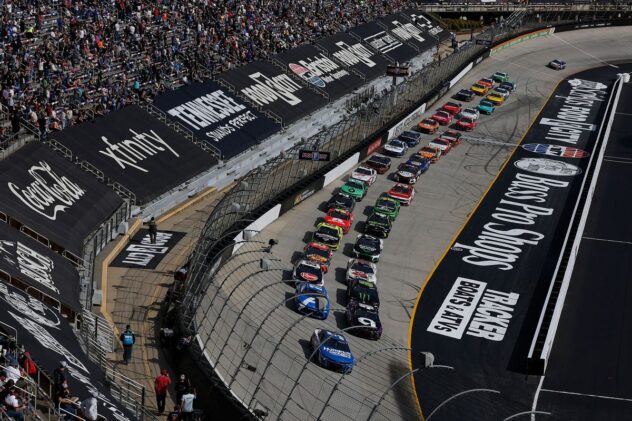 How to watch NASCAR Bristol triple-header: Weekend schedule, start time, TV