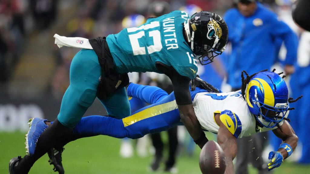 Jaguars Trade 3 Picks For NFL’s Rarest Two-Way Weapon—Then Tell Him To Play Just Corner