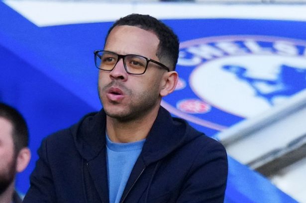 Liam Rosenior names three things he expects from his players in huge Chelsea transfer hint