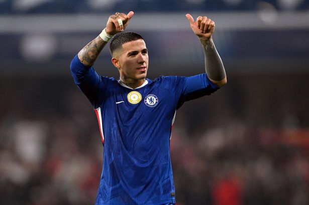 Liam Rosenior offers cryptic Enzo Fernandez update and drops four-player Chelsea injury hint