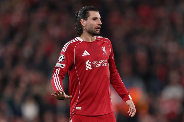 Liverpool vs PSG odds suggest narrow favorite in Champions League quarterfinal