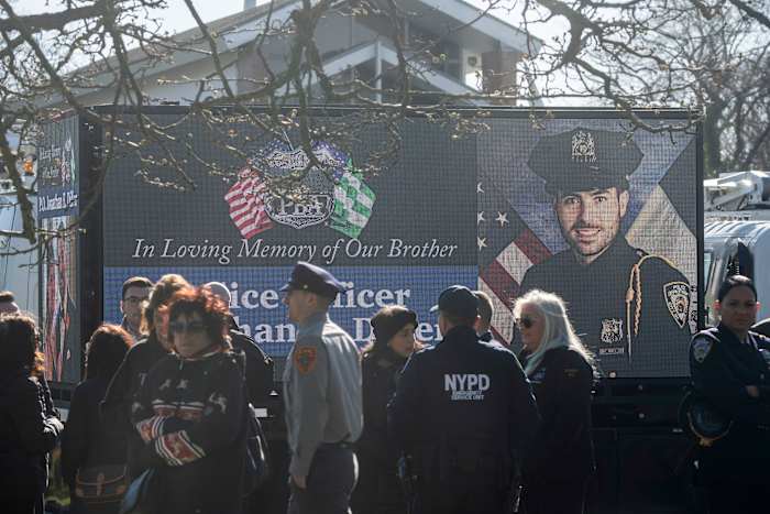 Man convicted in 2024 killing of NYPD officer sentenced to 115 years to life in prison