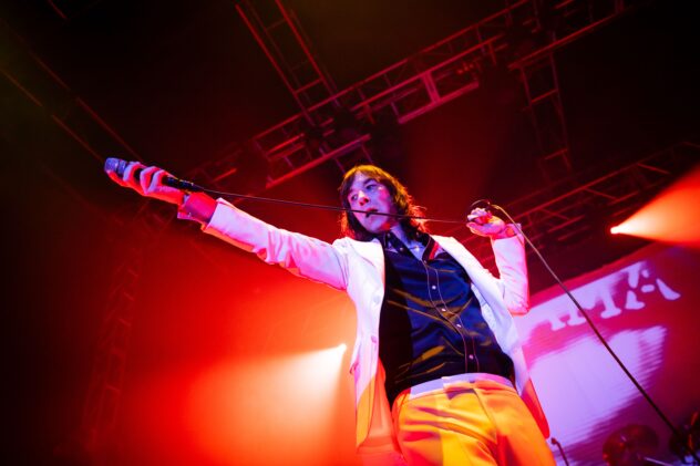 Primal Scream to Play Xtrmntr in Full on UK Tour