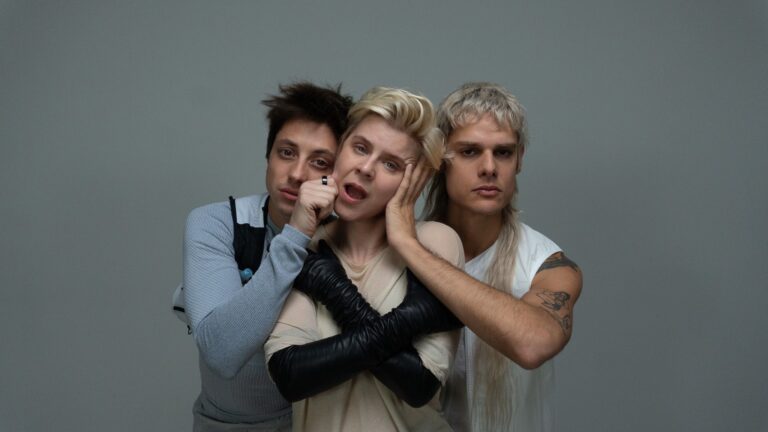 Robyn Enlists CA7RIEL & Paco Amoroso for New Version of “Blow My Mind”