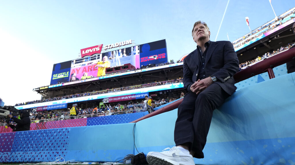 Roger Goodell makes promise to Australia amid hype for 49ers, Rams game