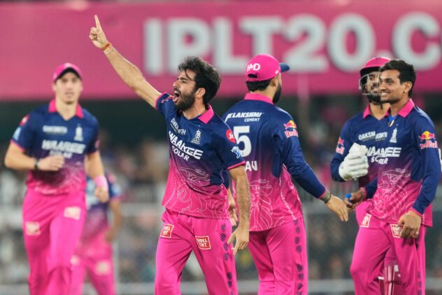 RR manager Bhinder caught on camera using mobile phone in team dugout