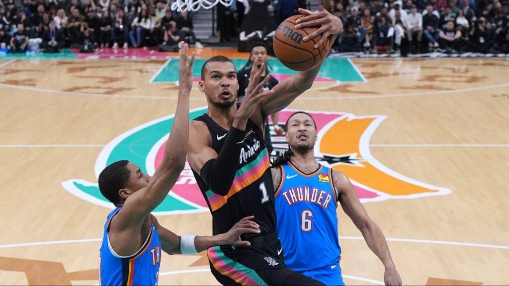 Spurs announce 2026 playoff freebies with Taco Palenque tacos, pop-up merch and watch parties