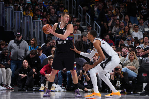 Spurs fall to Nuggets in regular season road finale