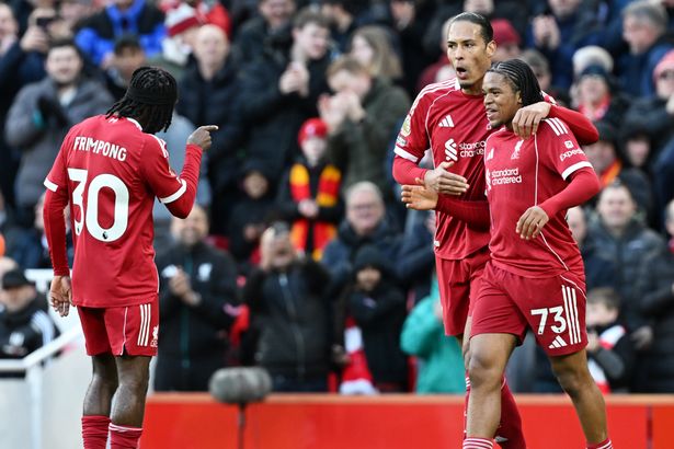 Stephen Warnock praises Liverpool's best play 'in weeks' as Reds burst into life