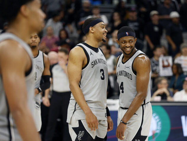 What we learned from the Spurs win over the Trail Blazers