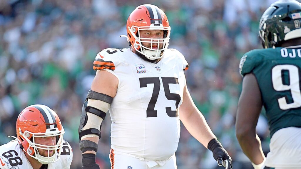 Would the 49ers benefit from adding 34-year-old guard Joel Bitonio?