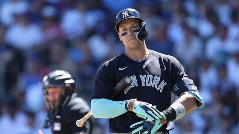 Yankees announcer says team should win a World Series before breaking longstanding jersey tradition