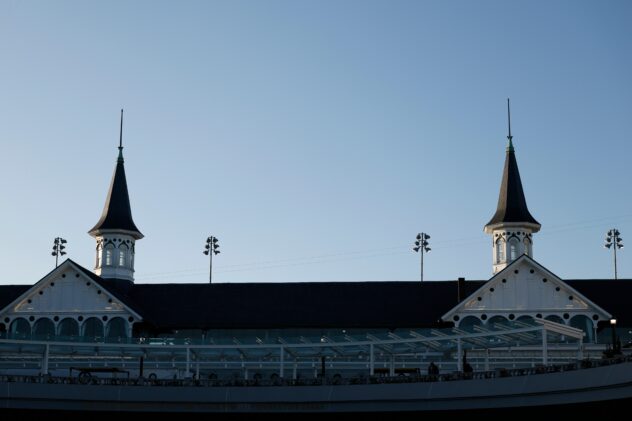 2026 Kentucky Derby undercard picks: Best bets at Churchill Downs