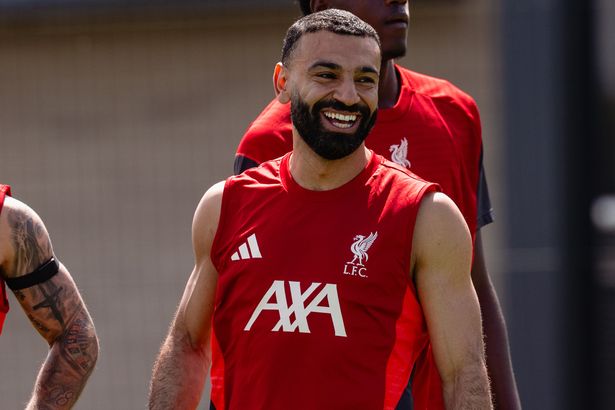 3 things spotted in Liverpool training as Mohamed Salah and Andy Robertson say goodbye