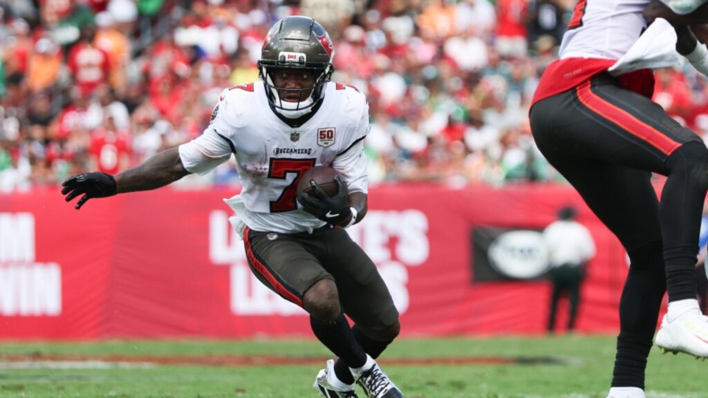 Adam Schefter reveals offseason shoulder surgery for Bucky Irving, return timeline