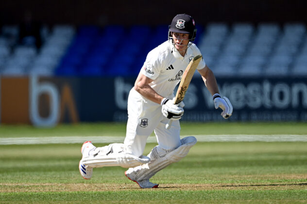Bancroft battles as low-scoring thriller heads for fourth-day climax