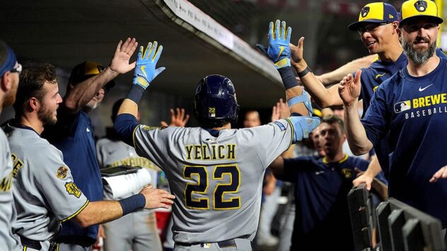 Betting outlook focuses on the total as the Brewers take on the Cubs in series finale