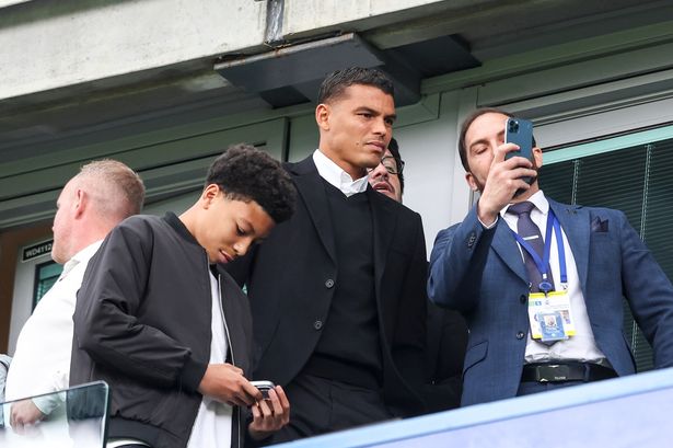 Chelsea handed dream return scenario as Man Utd gain crucial transfer advantage