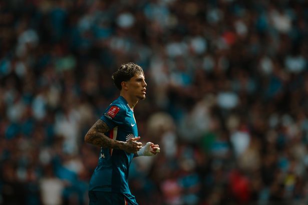 Chelsea line-ups for Tottenham as Palmer agreement reached and Garnacho decision made