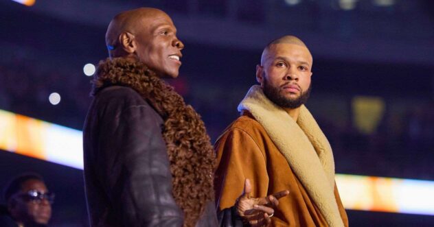 Chris Eubank Sr speaks out on his son's boxing future: "Everyone can see it"