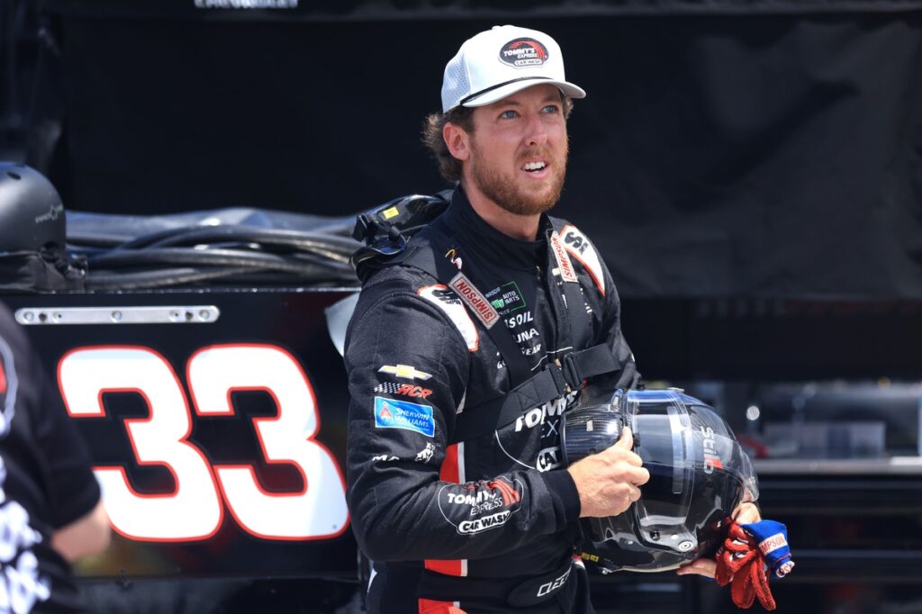 Cleetus McFarland spins, picks up penalties in tough NASCAR O'Reilly race