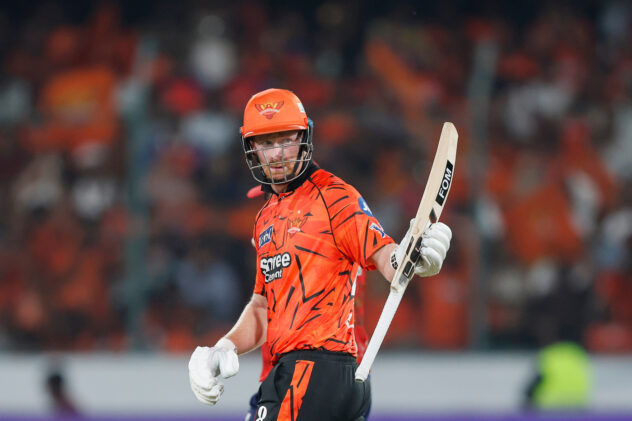 Connolly ton in vain as batting muscle fires SRH to top of the table