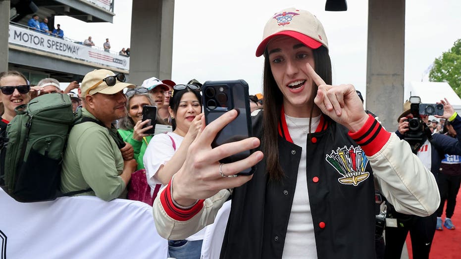 Indy 500 fans clamor for Caitlin Clark as she takes center stage at race