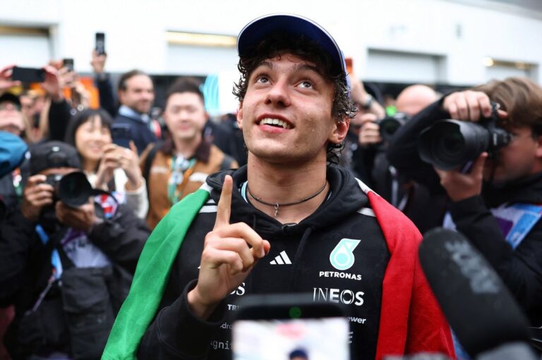 Kimi Antonelli proved he 'won't be bullied' in Mercedes title fight, says Naomi Schiff