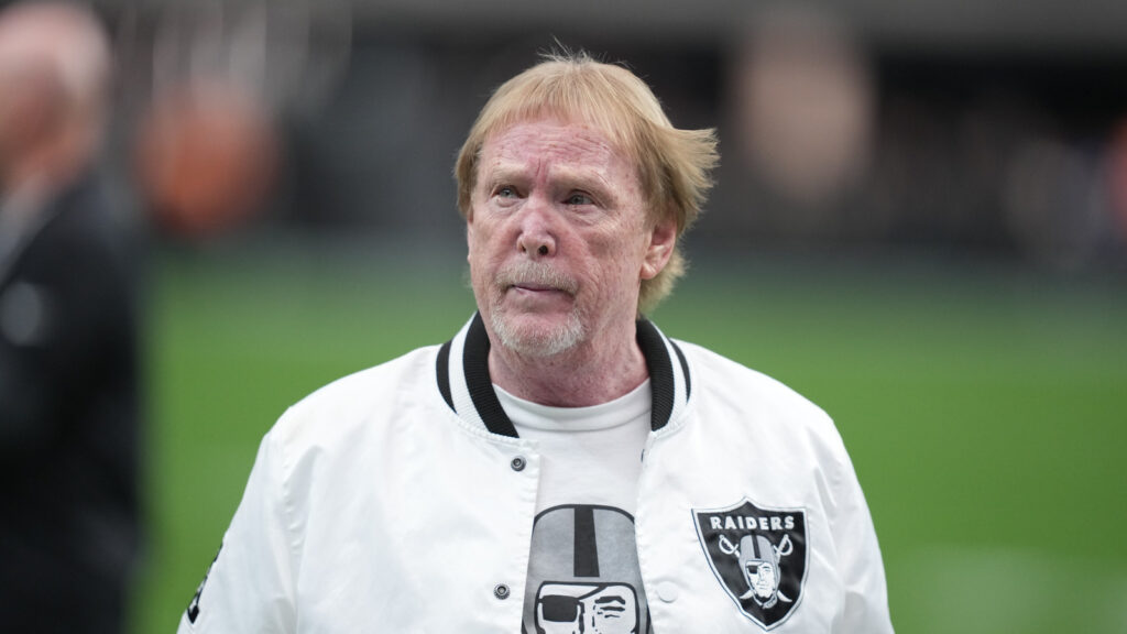 Mark Davis makes waves receiving another honor in latest Raiders news