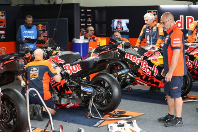 MotoGP stars slam “really bad" one-bike-per-rider idea for 2027
