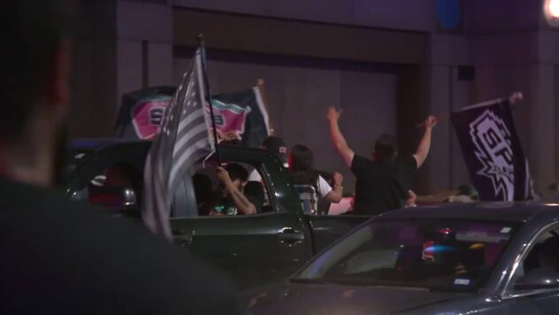 ‘My horn just gave out’: Spurs fans breaking car horns amid playoff celebrations, resulting in costly repairs