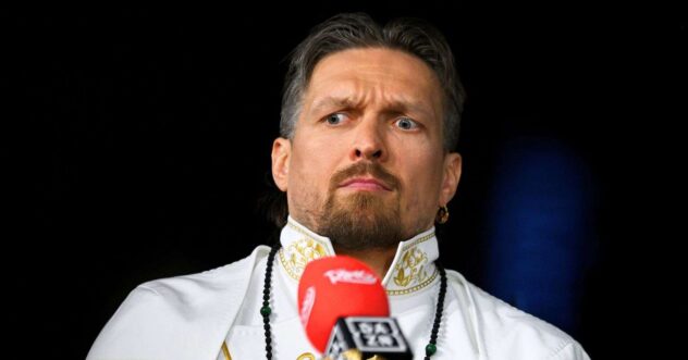 Oleksandr Usyk reacts to former rival predicting he will lose to Rico Verhoeven