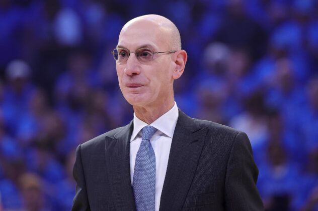 Open Thread: Adam Silver “The officiating is incredible”