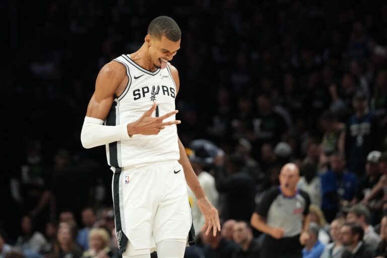 Open Thread: The ramifications of the Spurs taking Game 3