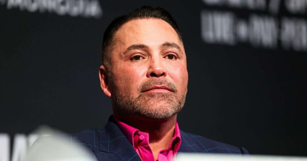 Oscar De La Hoya still feels cheated out of one historic victory