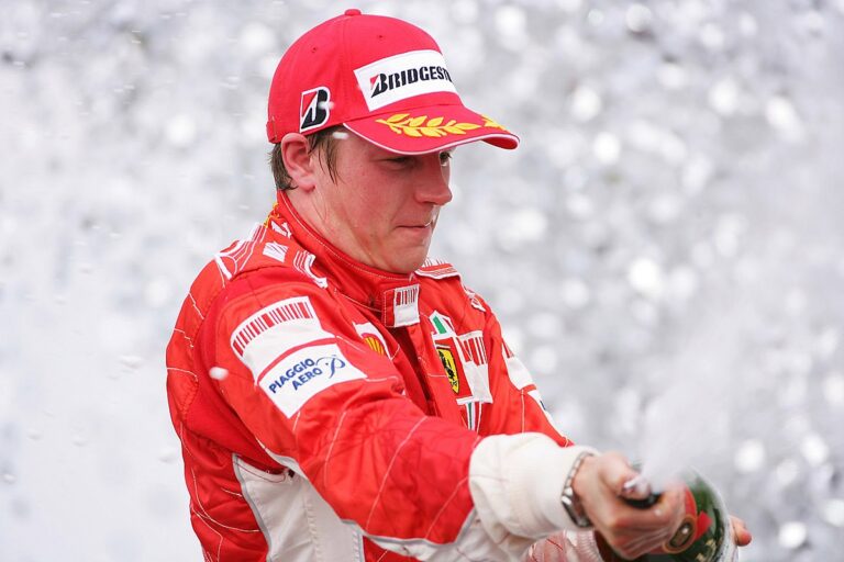 Otmar Szafnauer reveals failed Kimi Raikkonen bid involving "Angry Birds" founders