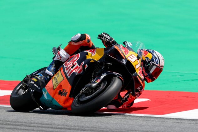 Pedro Acosta fastest as rain curtails Barcelona MotoGP test