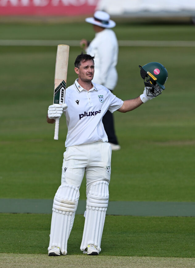 Roderick, Hannon-Dalby frustrate Northants with record last-wicket stand
