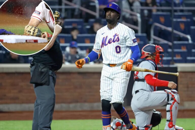 Ronny Mauricio fractures left thumb and is headed to the IL
