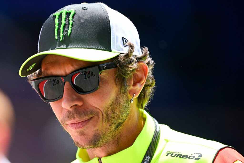 Rossi faces key decision: Who will replace di Giannantonio at VR46?
