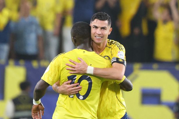 Sadio Mane suffers title agony alongside Cristiano Ronaldo after awful error
