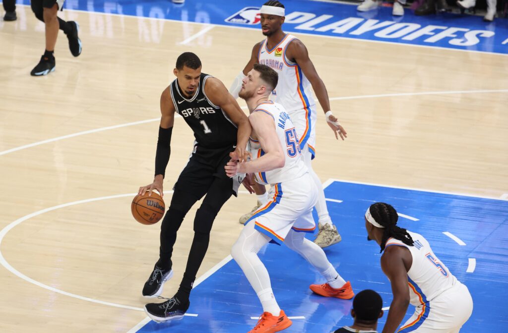 San Antonio at Oklahoma City, Final Score: Spurs stars struggle in Game 5 loss to Thunder, 127-114